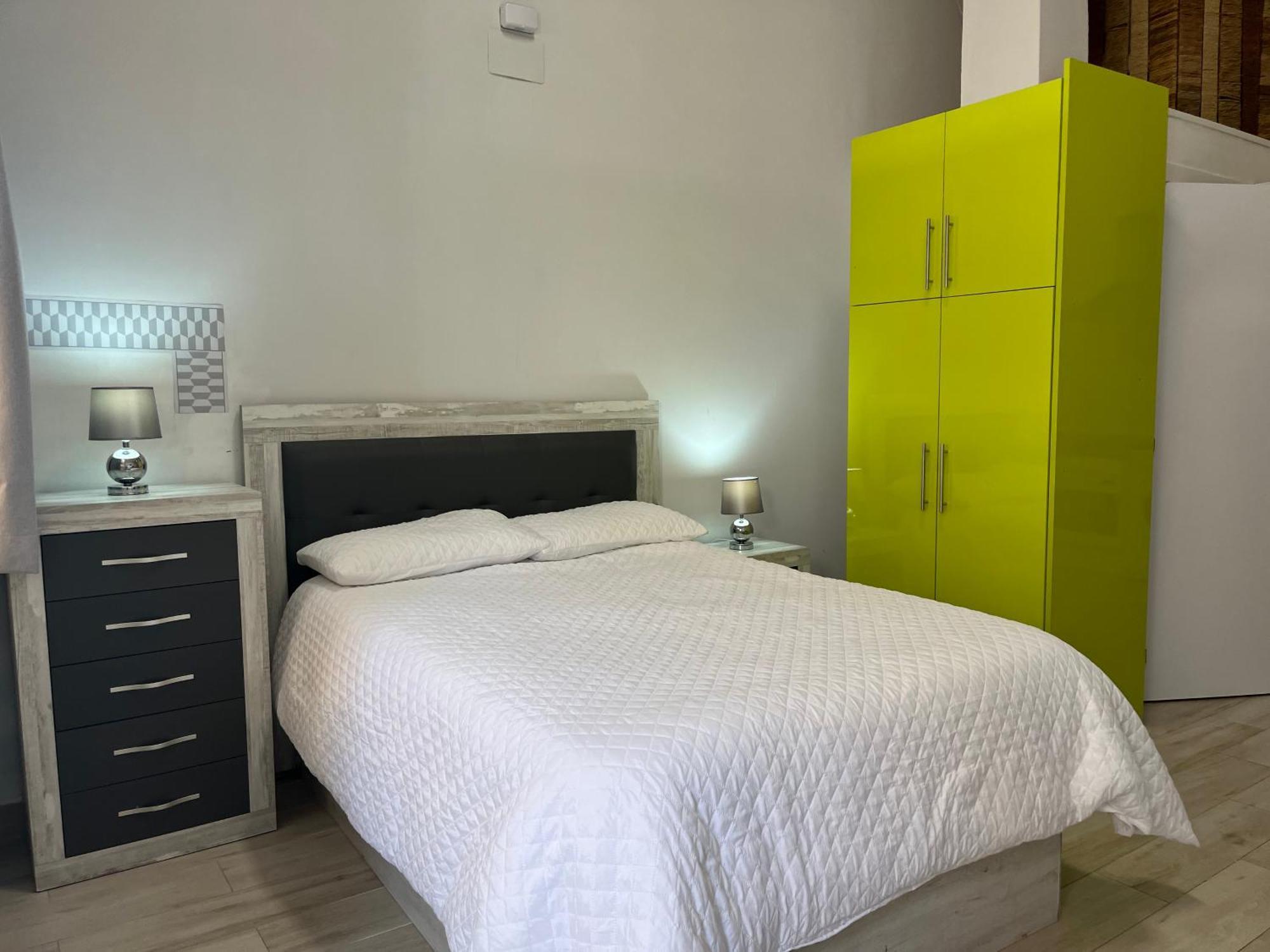 Estudio Acogedor Muy Coqueto Madrid Exterior photo
